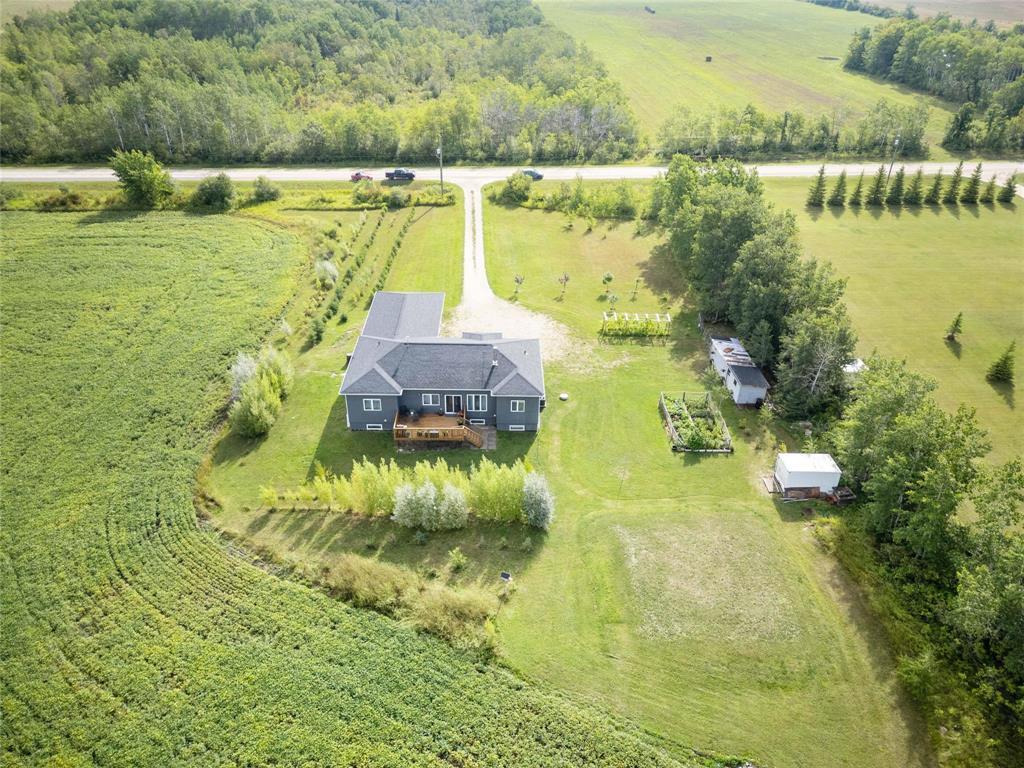 68084 41e Road Property Photo 1