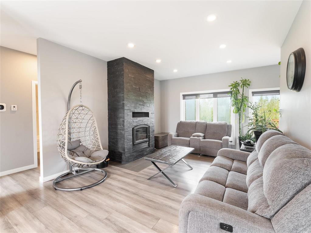 68084 41e Road Property Photo 9