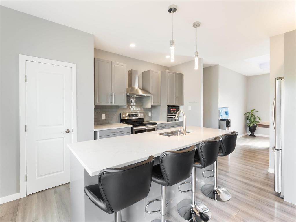 68084 41e Road Property Photo 11