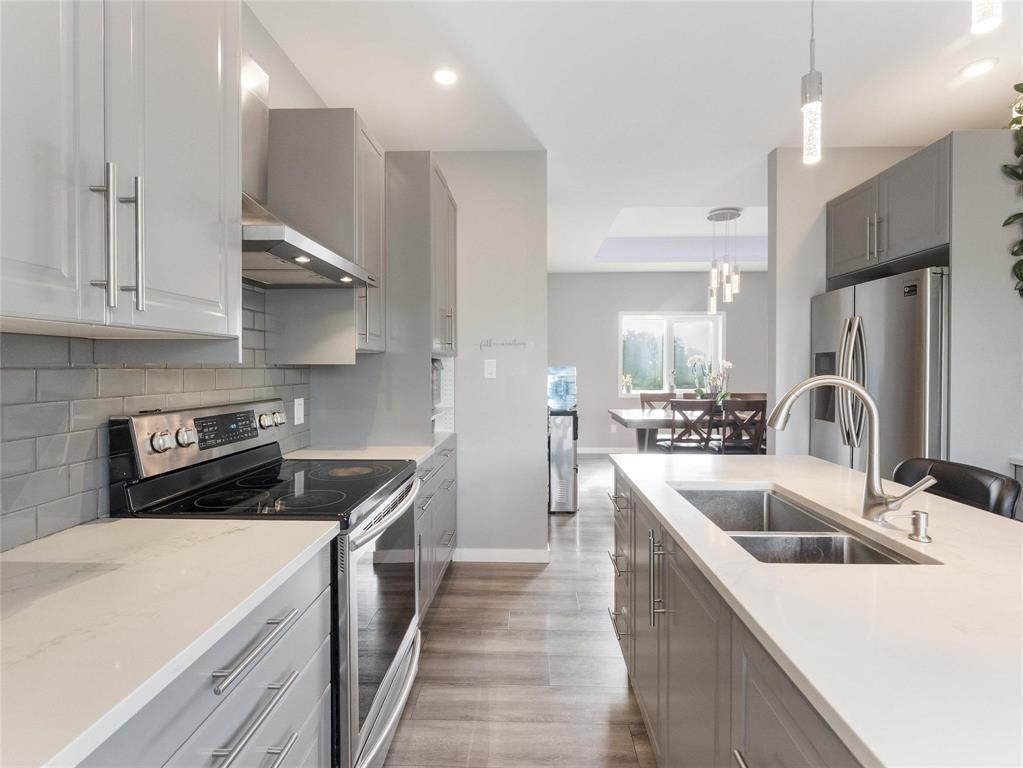 68084 41e Road Property Photo 12