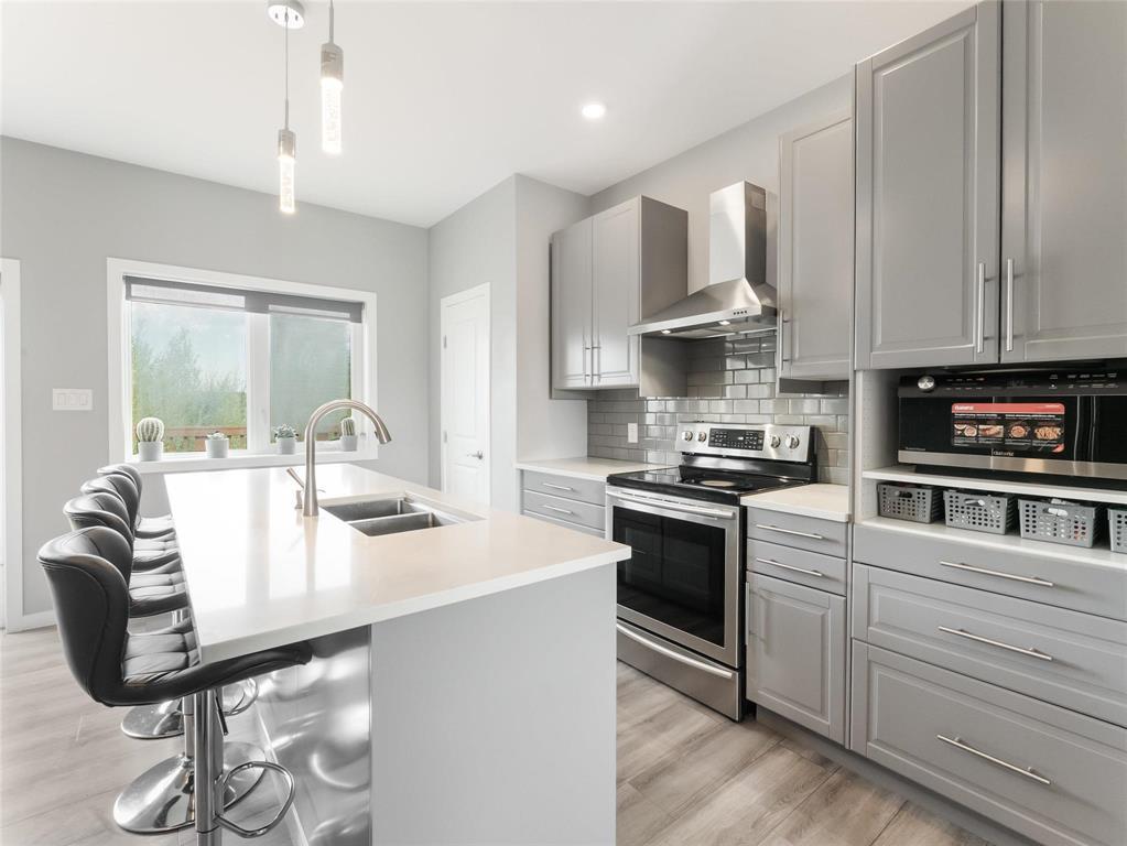 68084 41e Road Property Photo 15