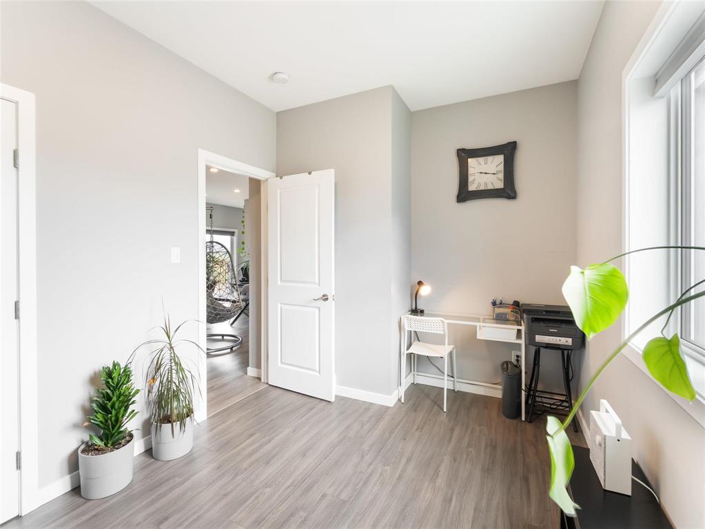 68084 41e Road Property Photo 23