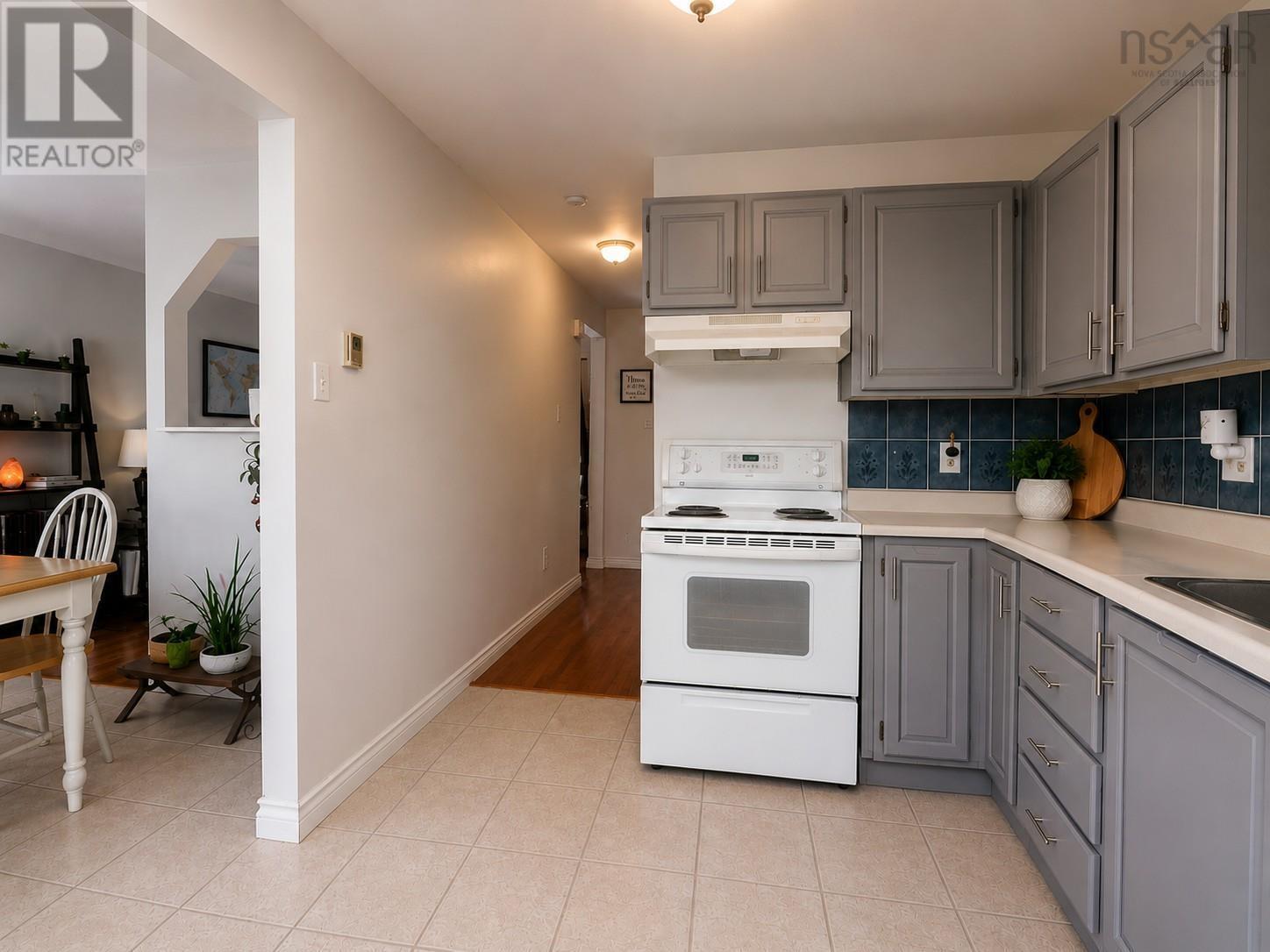 17 Sugar Maple Drive Property Photo 8