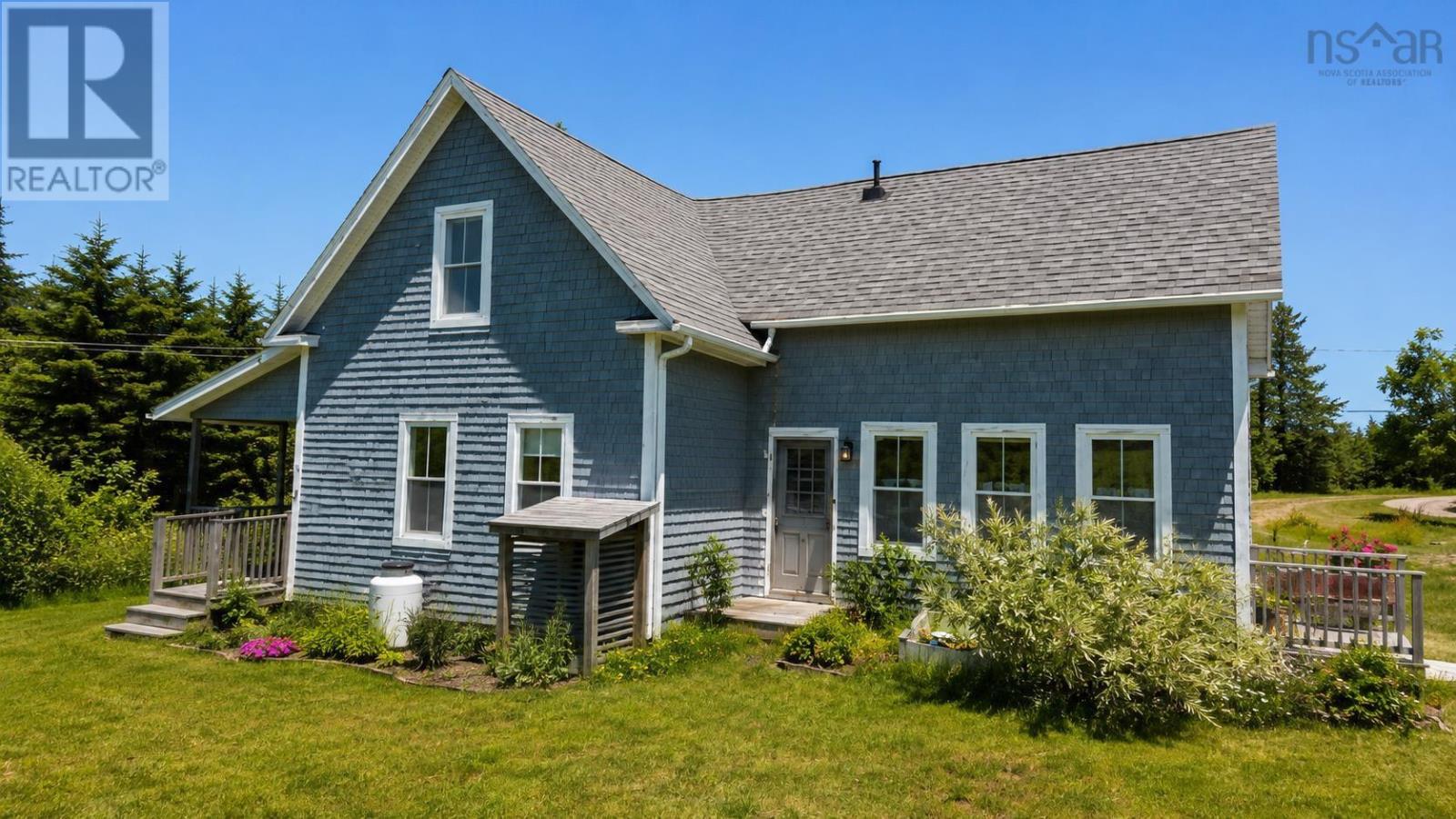 29616 Cabot Trail Property Photo 2