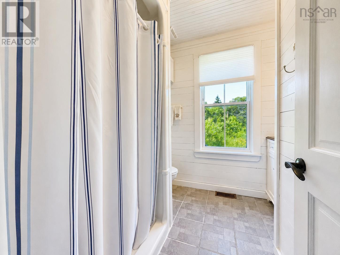 29616 Cabot Trail Property Photo 10