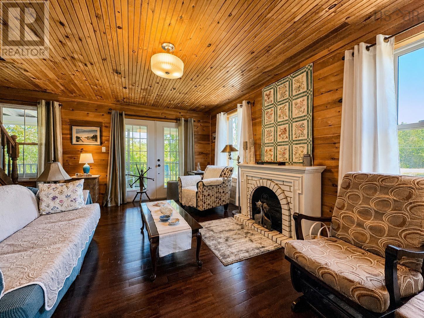 29616 Cabot Trail Property Photo 14