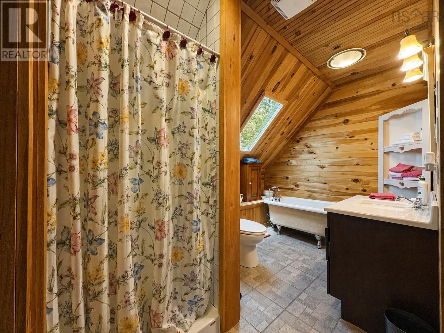 29616 Cabot Trail Property Photo 20