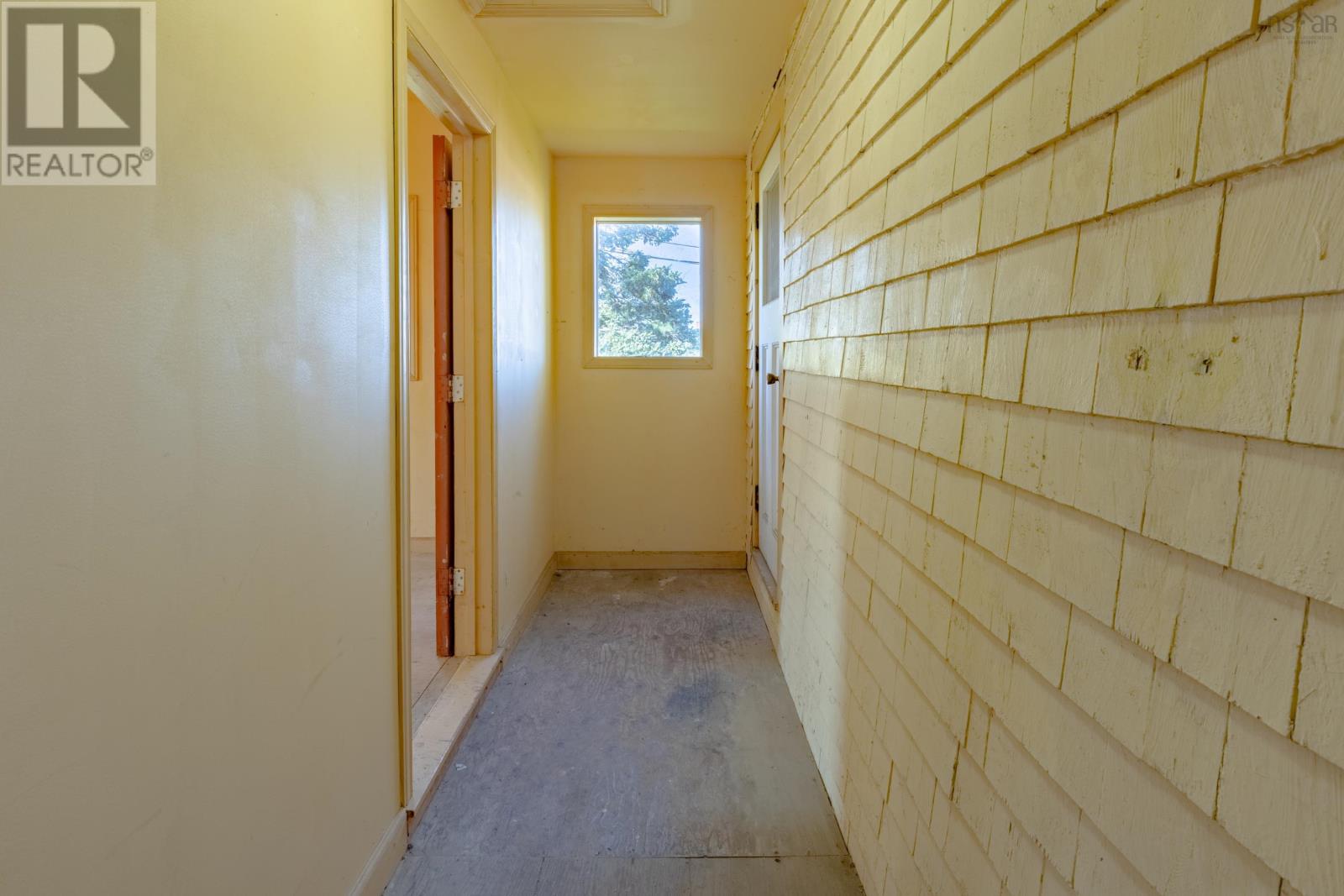1813 Highway 1 Property Photo 25