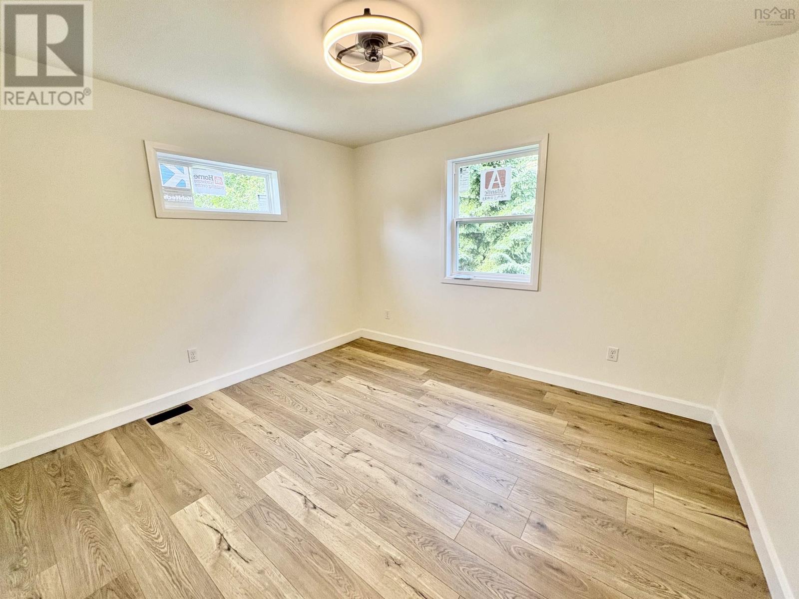 162 Sixth Street Property Photo 13
