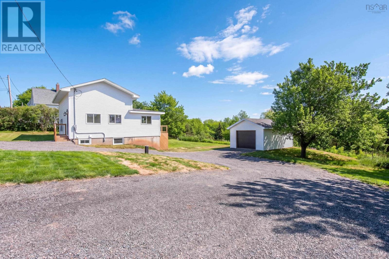 1376 Ridge Road Property Photo 1