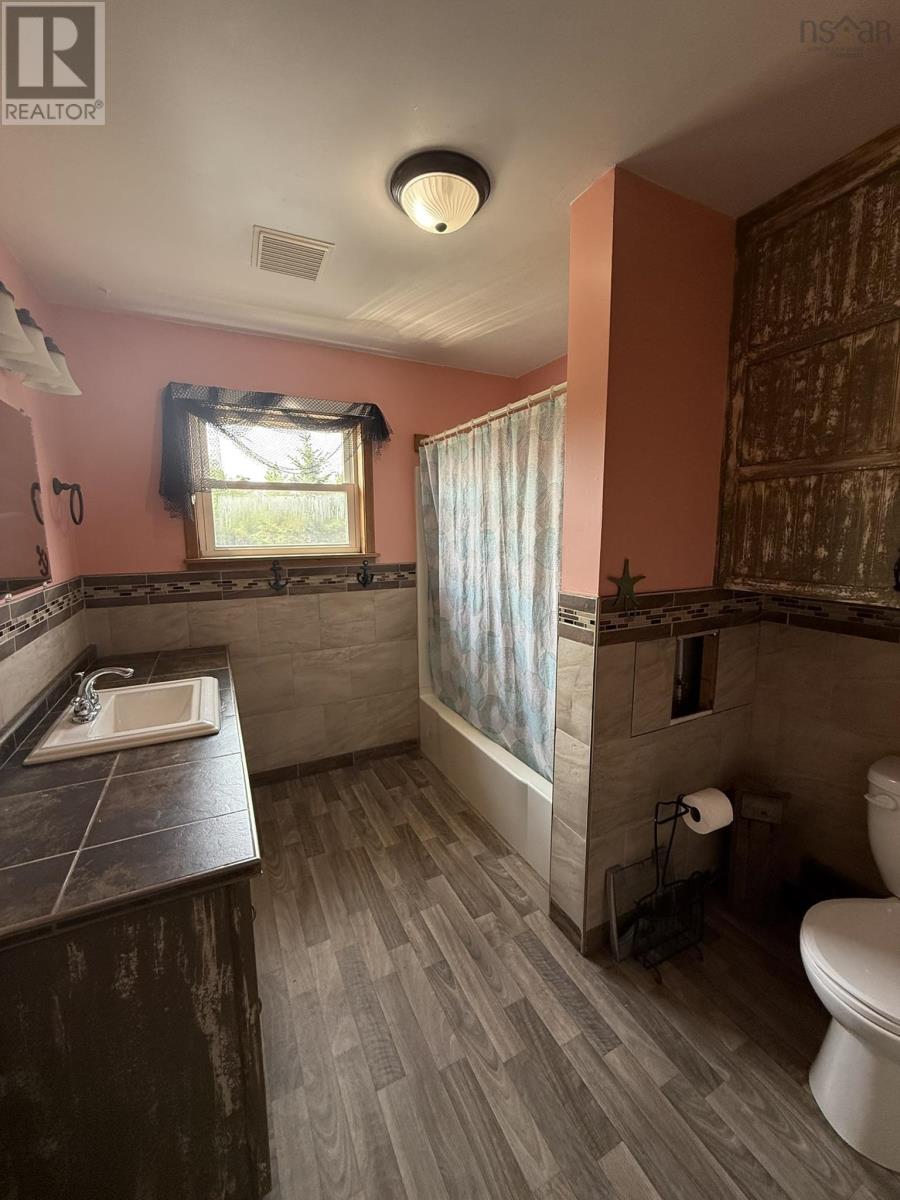 3281 Highway 6 Property Photo 26