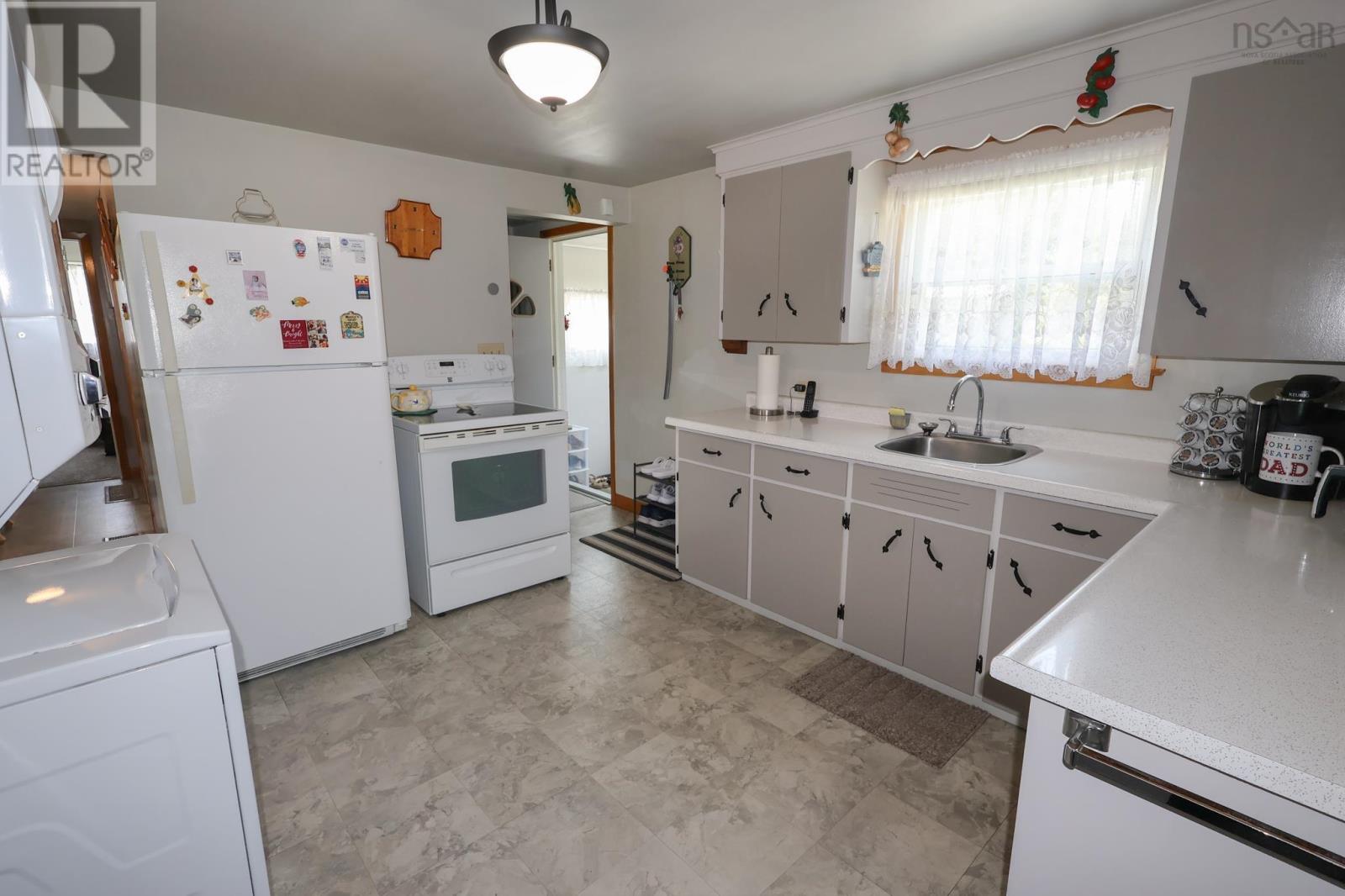 17 Freds Road Property Photo 12