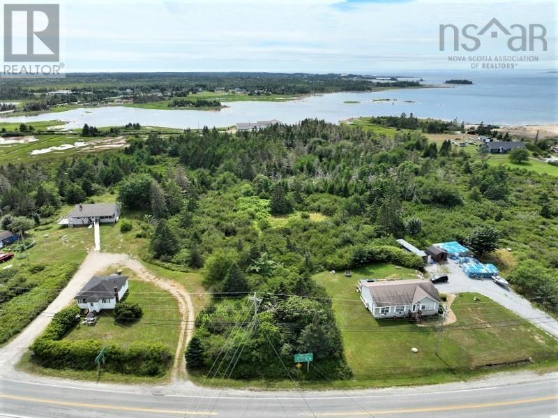 Waterfront Land (pid 80026602) Highway 330 Property Photo 1