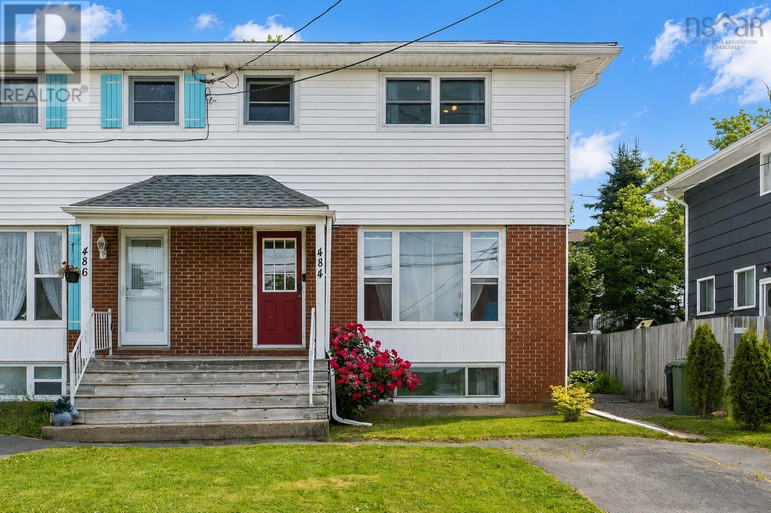 484 Spring Avenue Property Photo 1