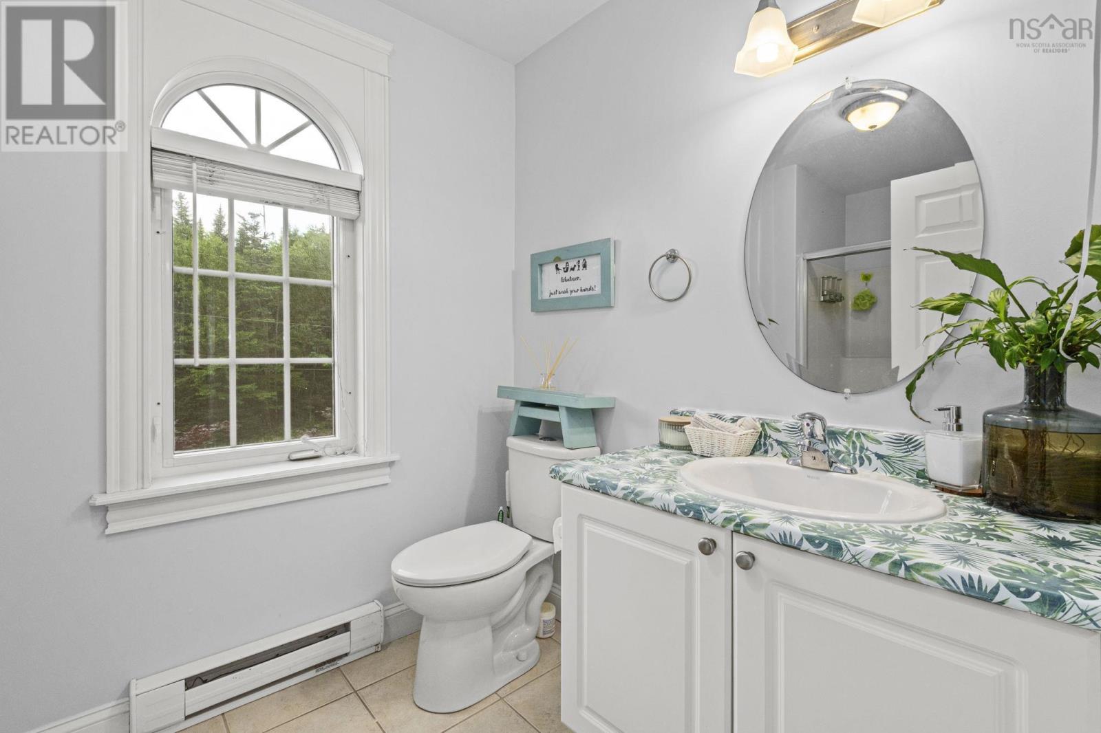 38 Greenside Lane Property Photo 28