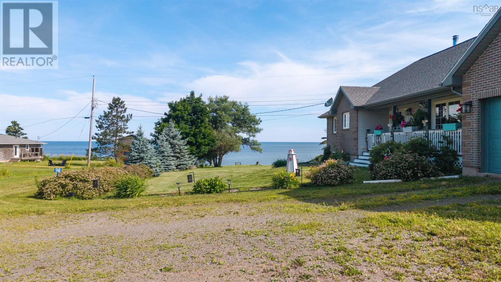 98 Ocean Front Drive Property Photo 5
