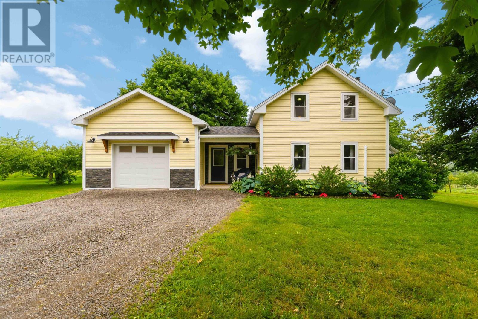 805 Bligh Road Property Photo 1