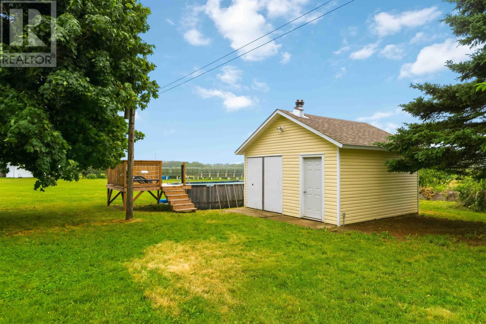 805 Bligh Road Property Photo 37