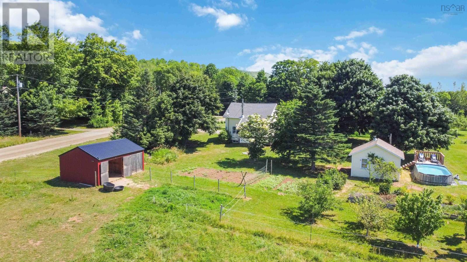 805 Bligh Road Property Photo 48