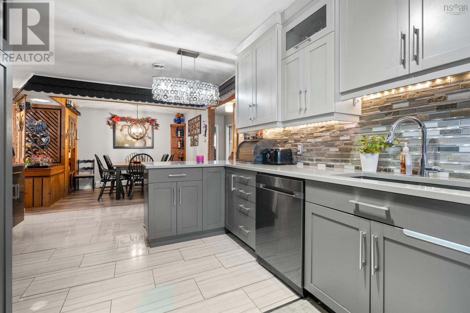 16 Rogers Avenue Property Photo 16