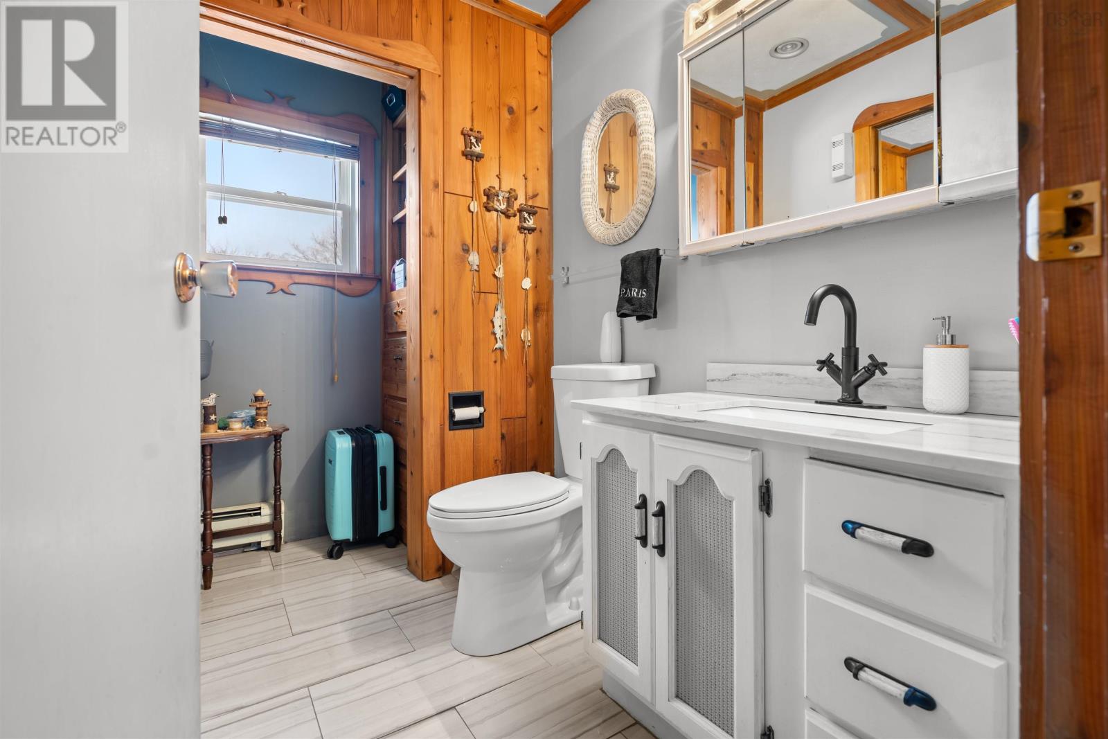 16 Rogers Avenue Property Photo 38