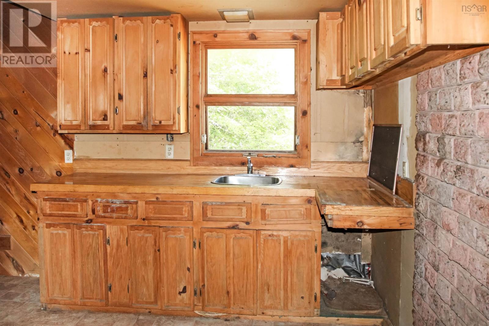2113 Fire Lane Property Photo 12