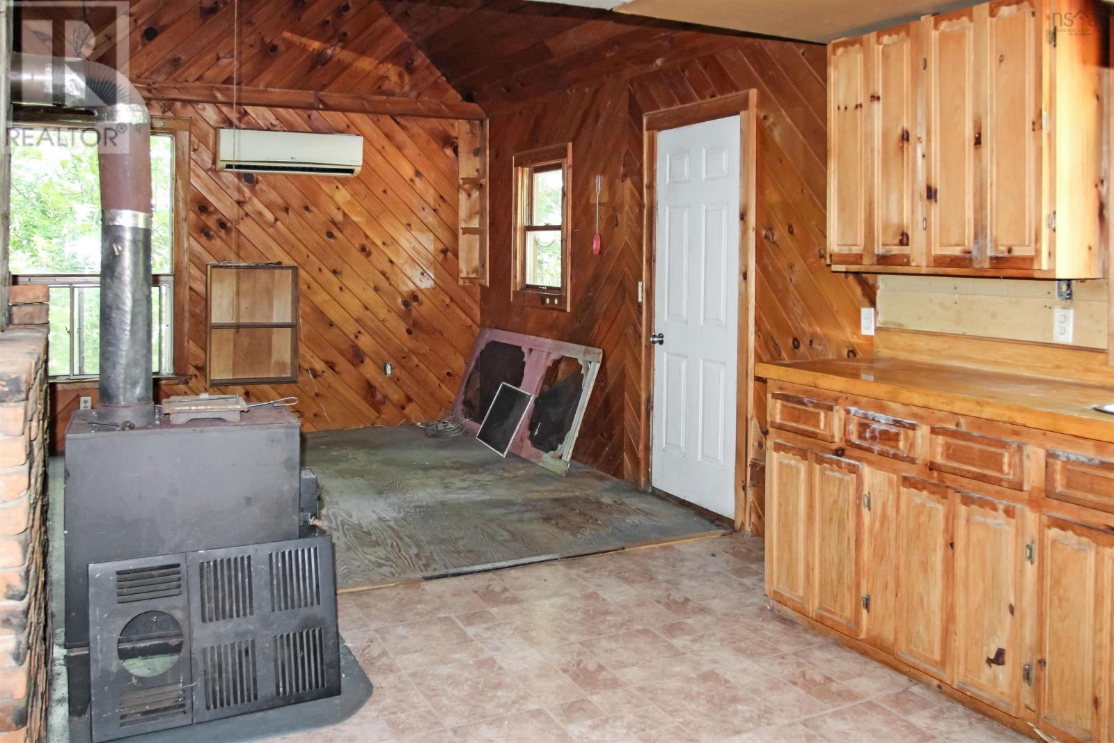 2113 Fire Lane Property Photo 14