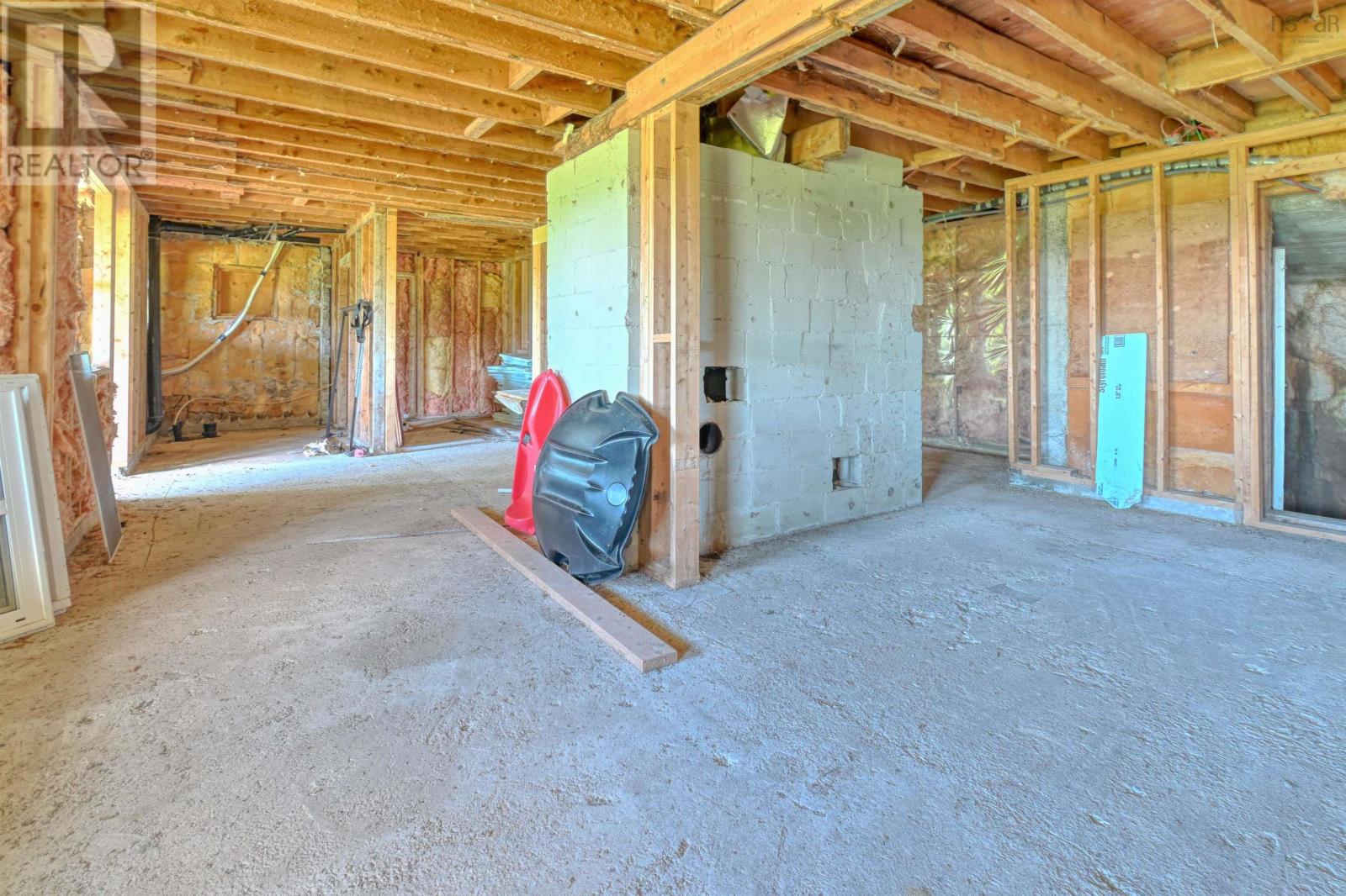 5877 West Bay Road Property Photo 41