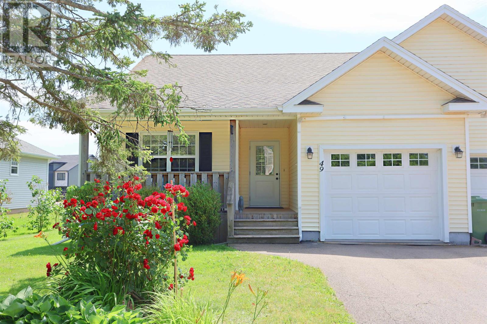 49 Royalty Road Property Photo 1