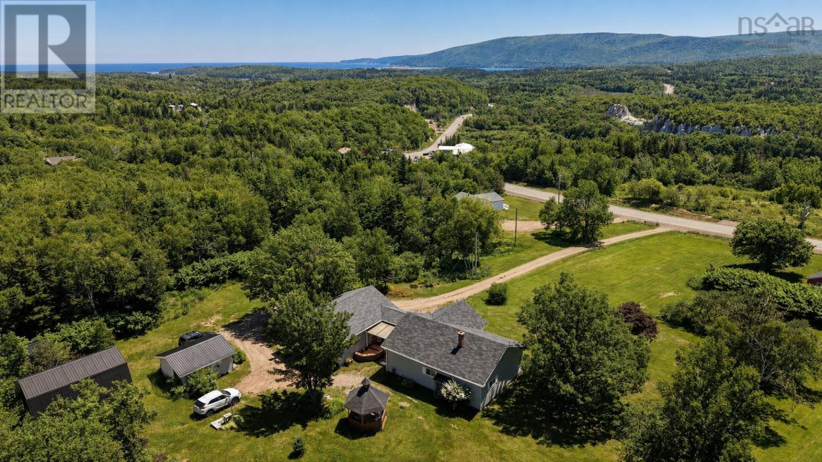29389 Cabot Trail Property Photo 43