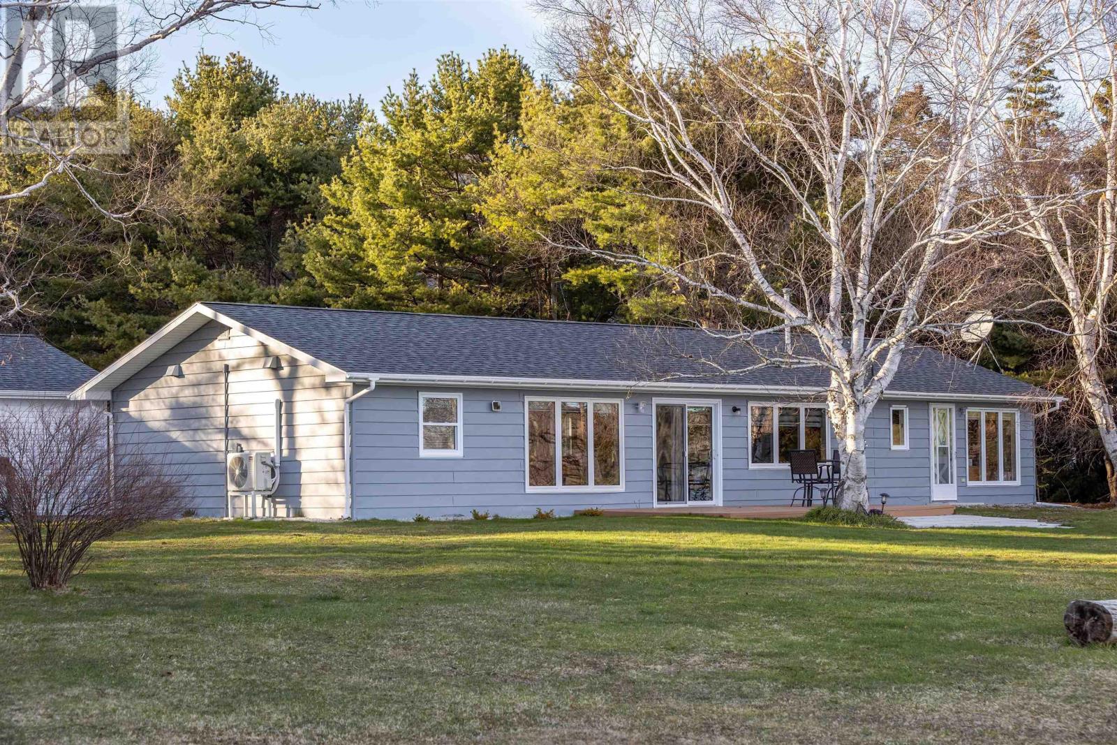 378 Stewart Road Property Photo 3