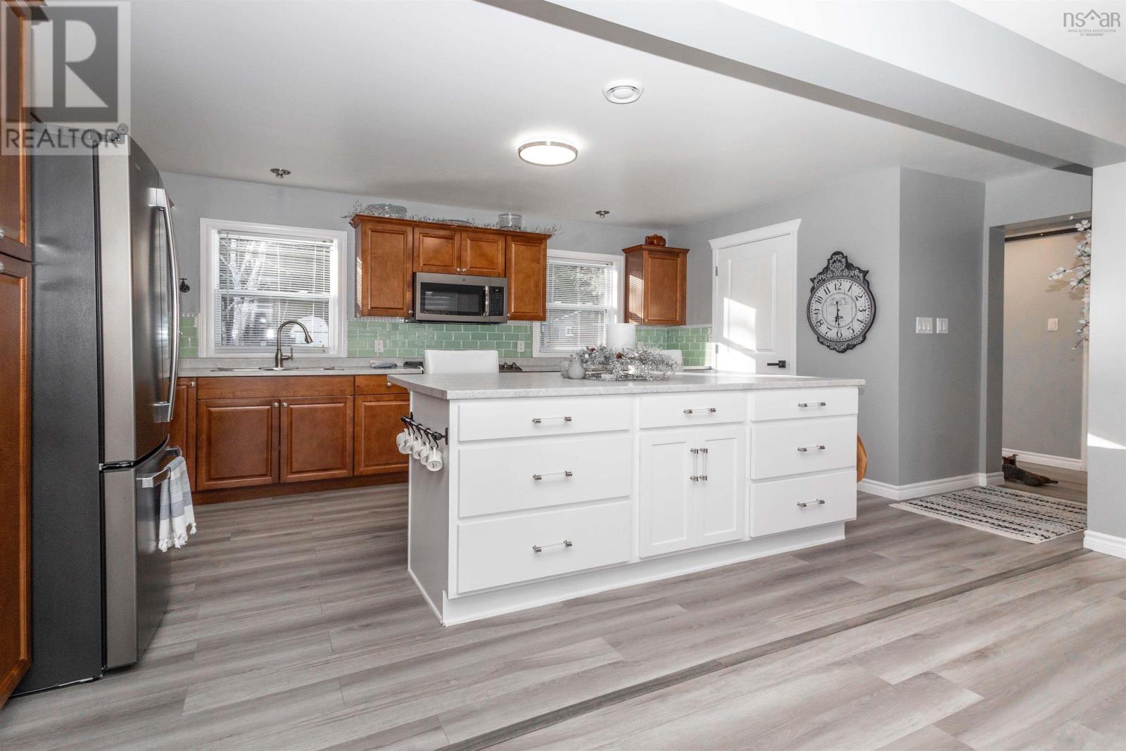 378 Stewart Road Property Photo 12