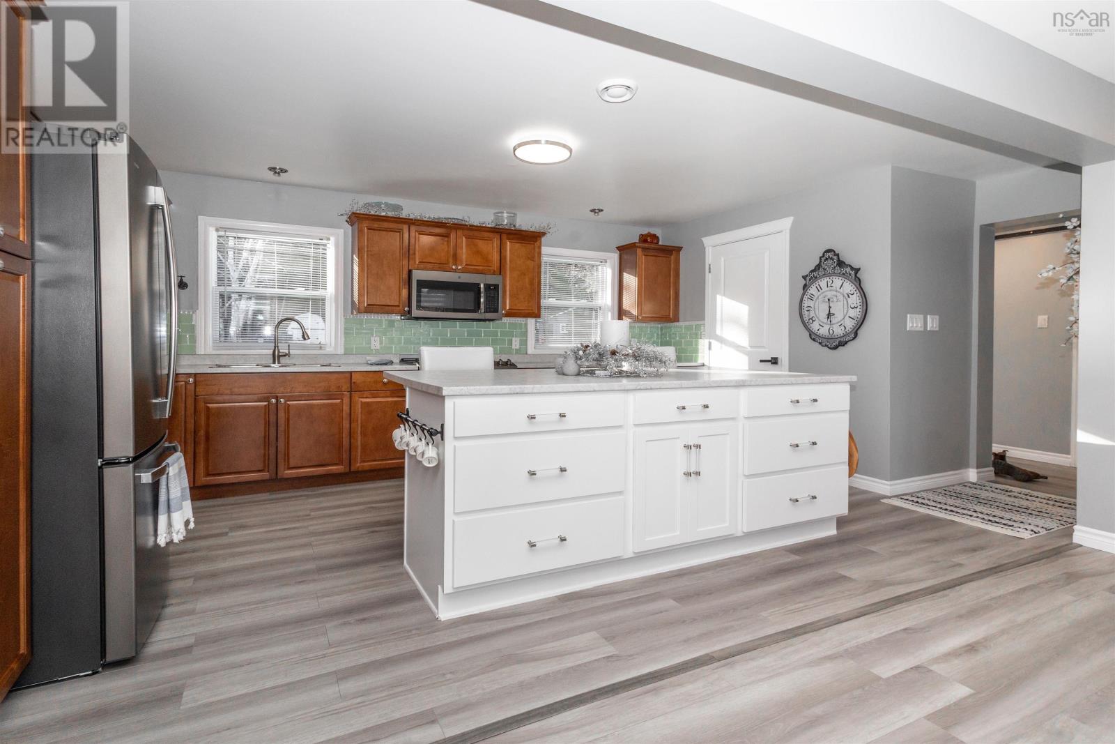 378 Stewart Road Property Photo 16