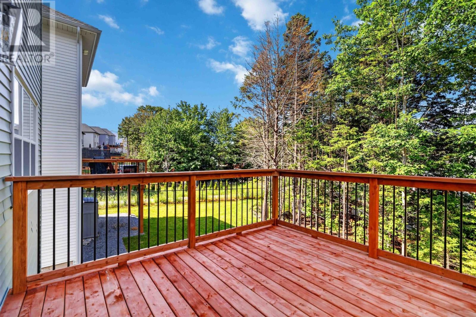 Pc-41 33 Pearlgarden Close Property Photo 39