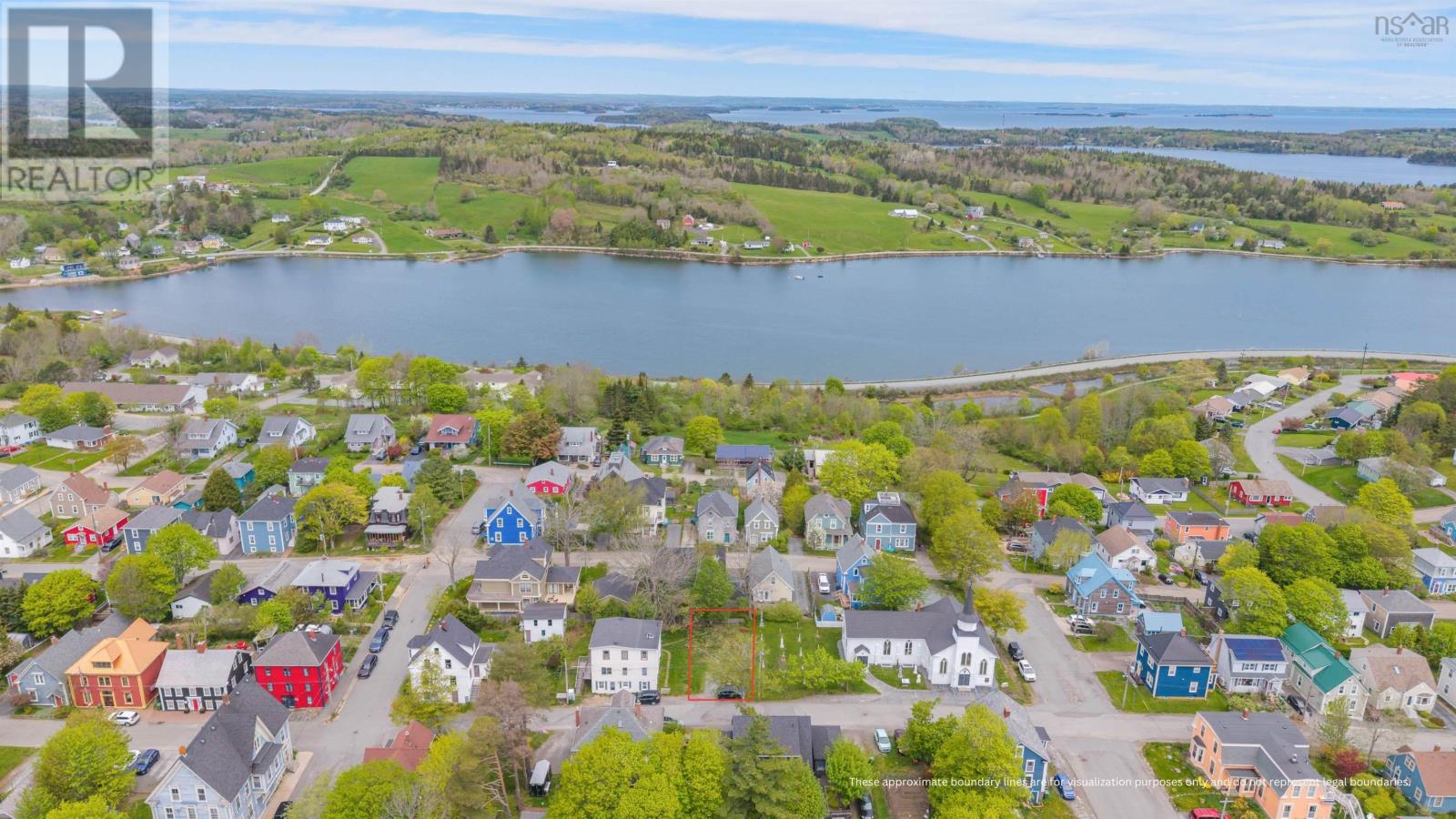 111 York Street Lunenburg, Nova Scotia Street Property Photo 13