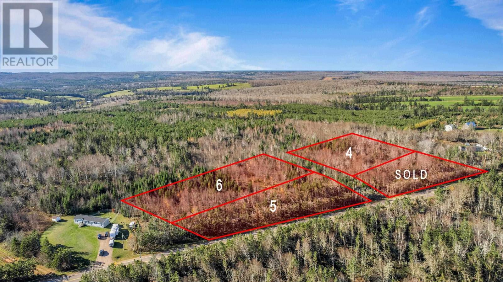Acreage Pe-225 Property Photo 4