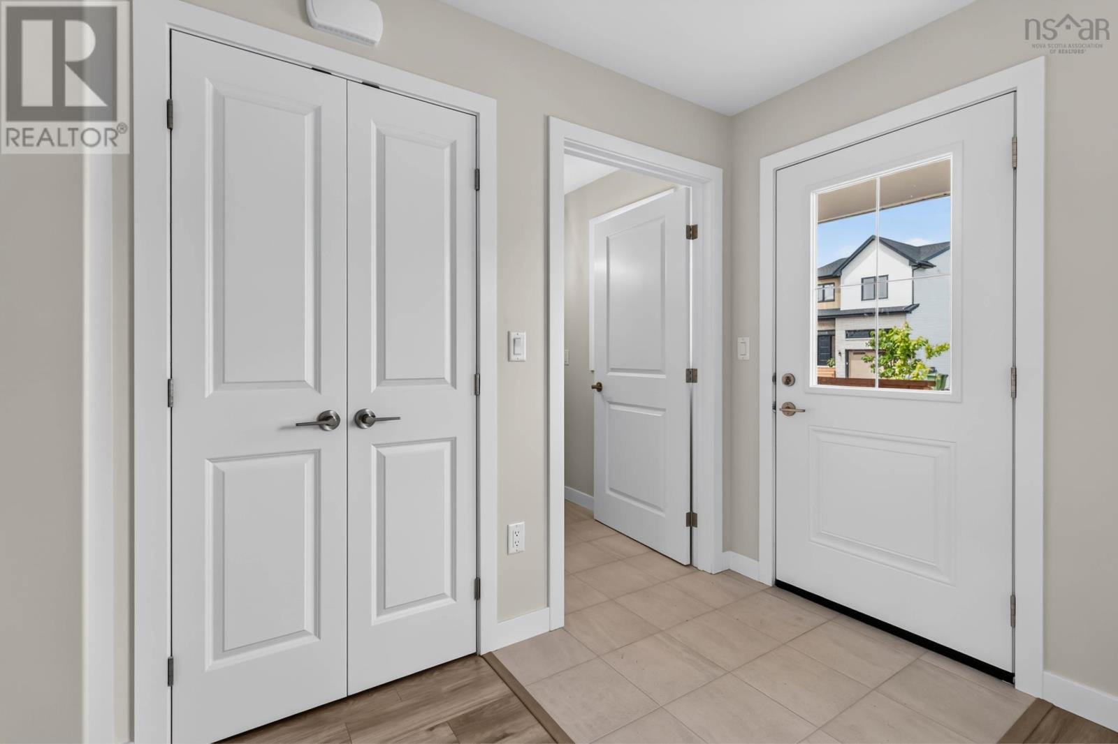 Da-59 201 Darner Drive Property Photo 2