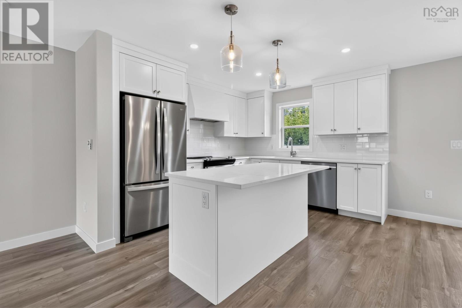 Da-59 201 Darner Drive Property Photo 9