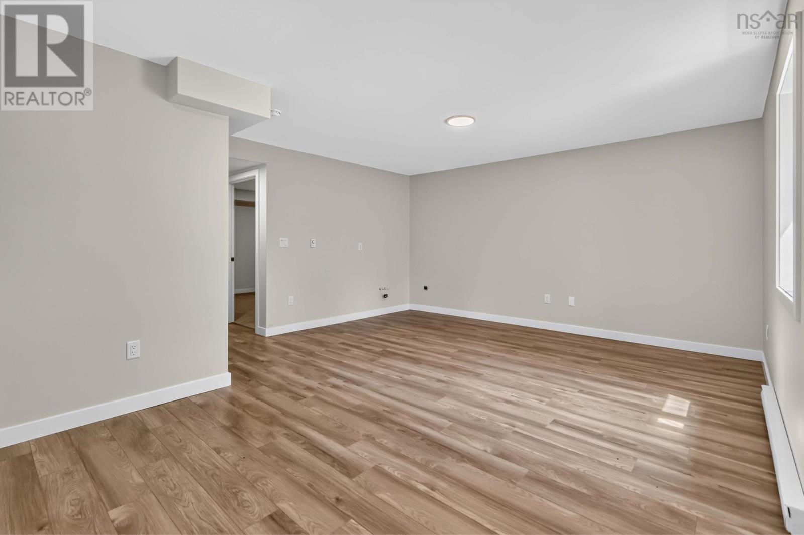 Da-59 201 Darner Drive Property Photo 24