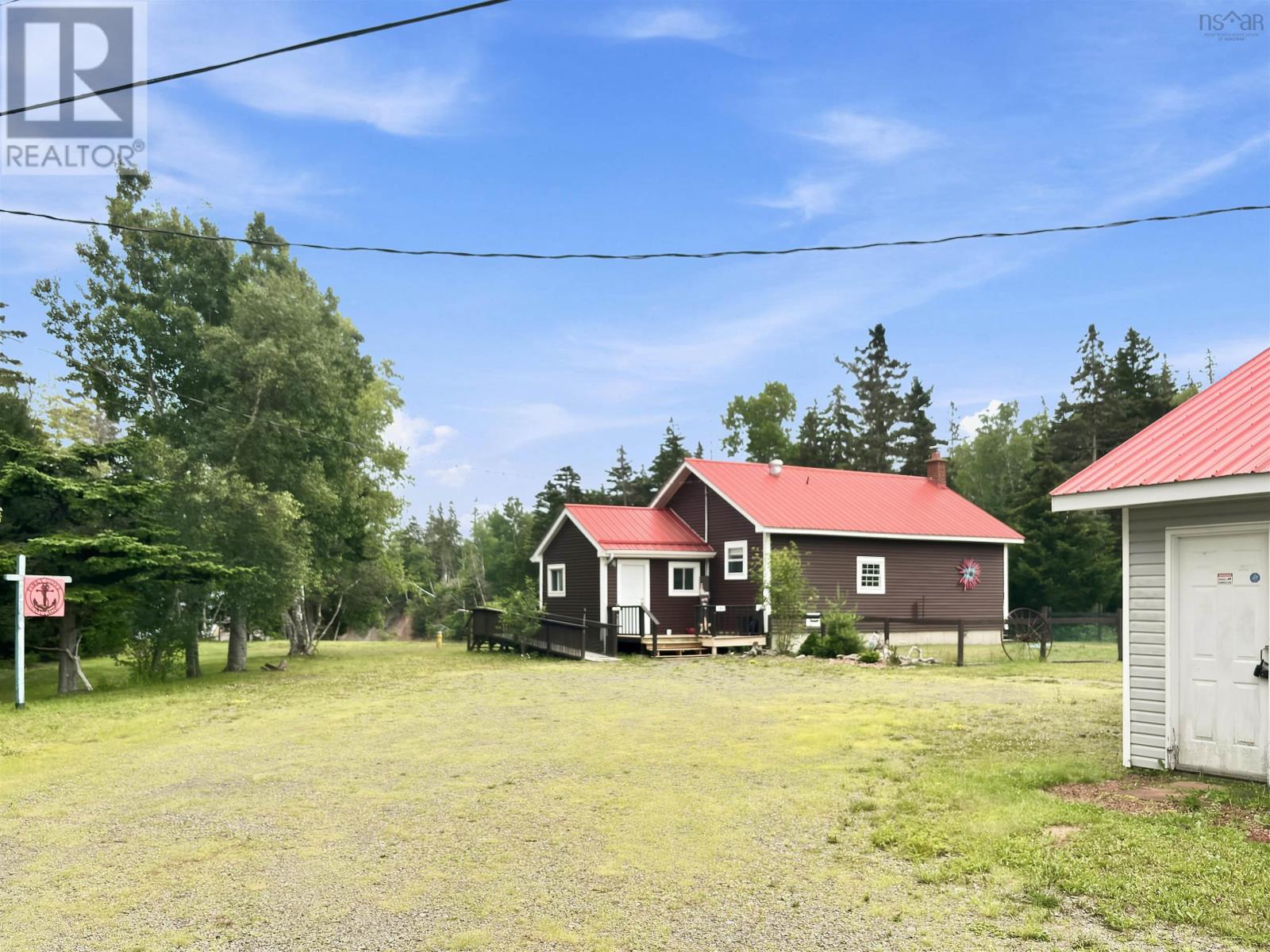 146 Pinky Creek Road Property Photo 4
