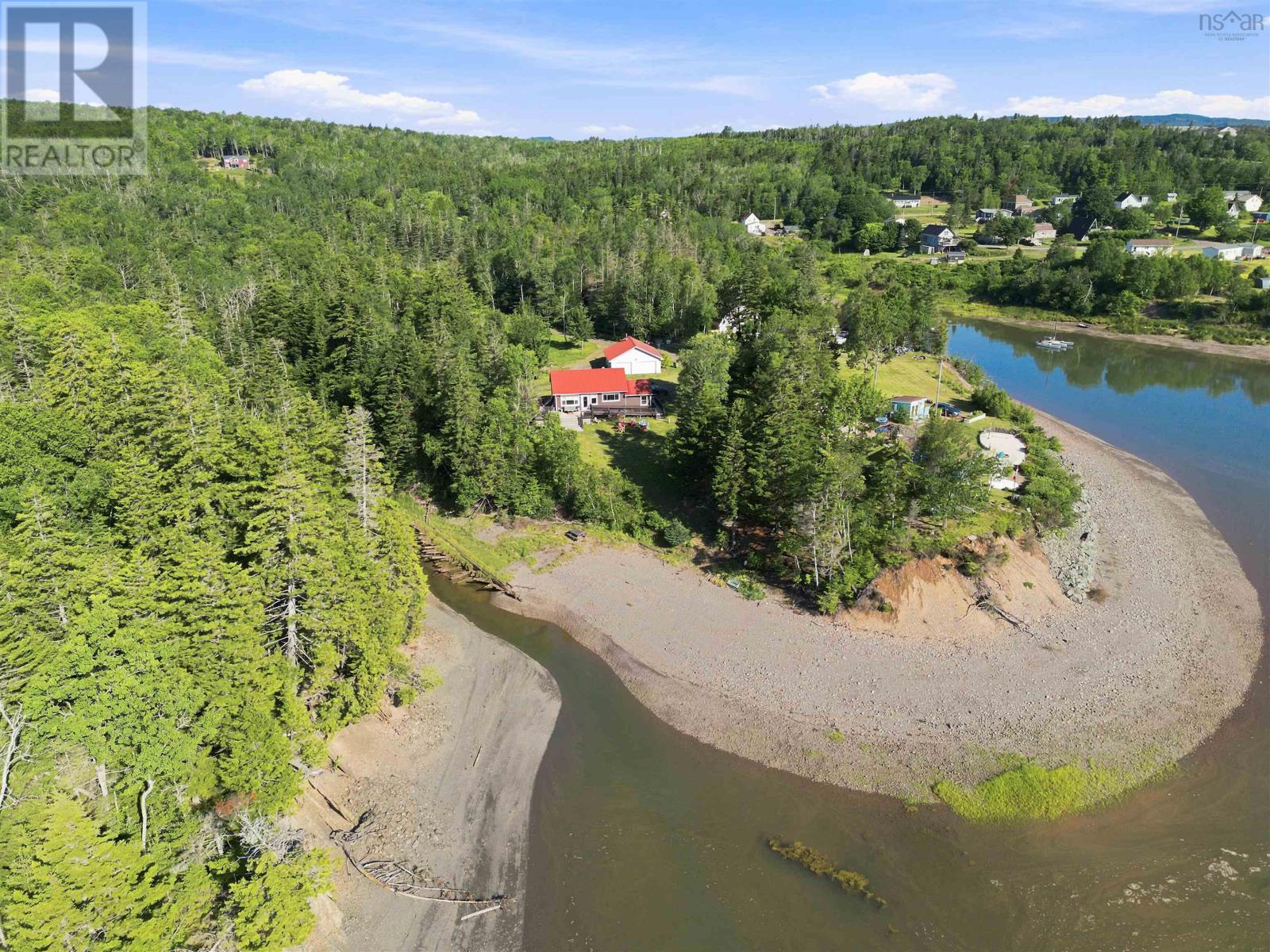 146 Pinky Creek Road Property Photo 8