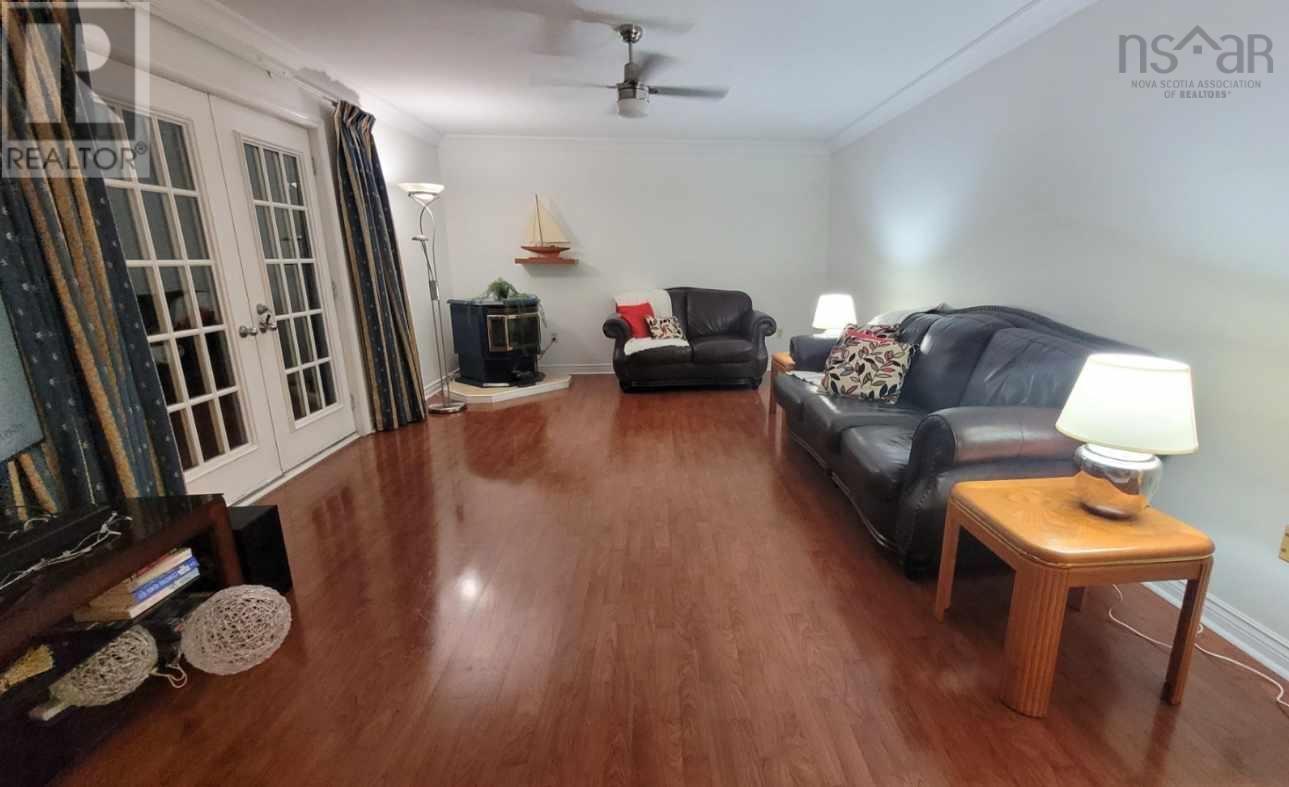 15 Archibald Drive Property Photo 15