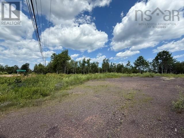 Highway 6 Property Photo 4