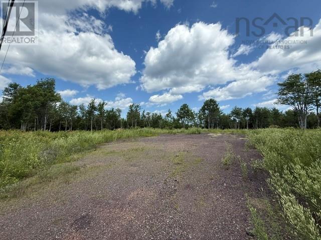 Highway 6 Property Photo 5
