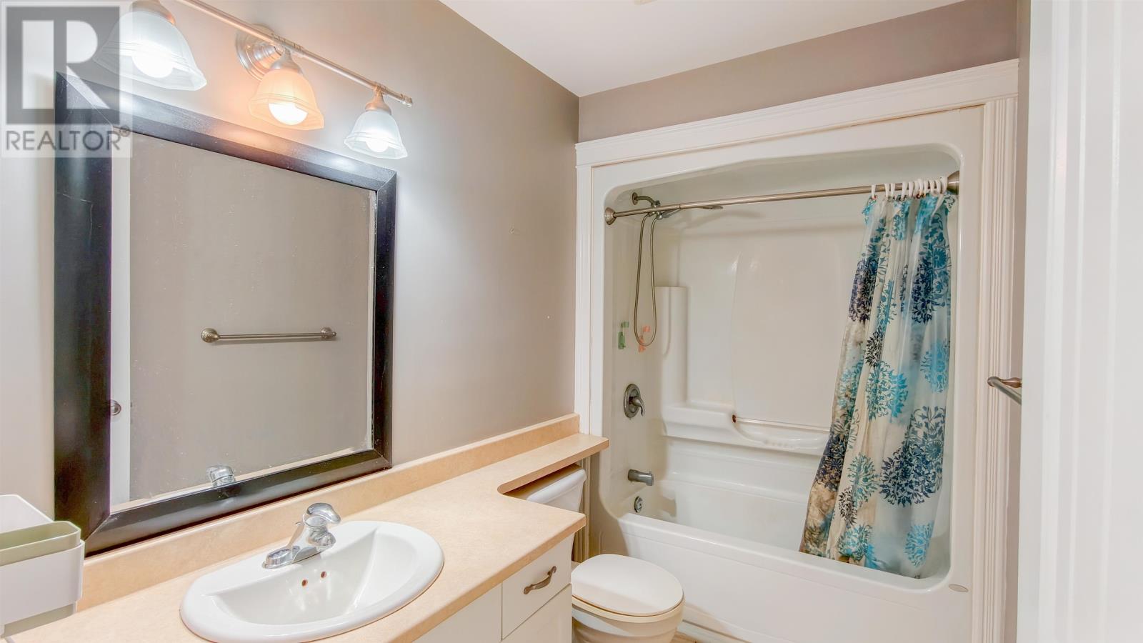 15 Gordon Day Drive Property Photo 21