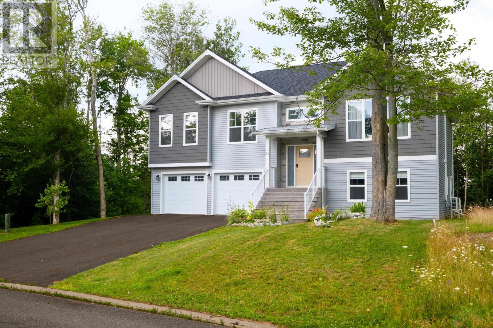 74 England Circle