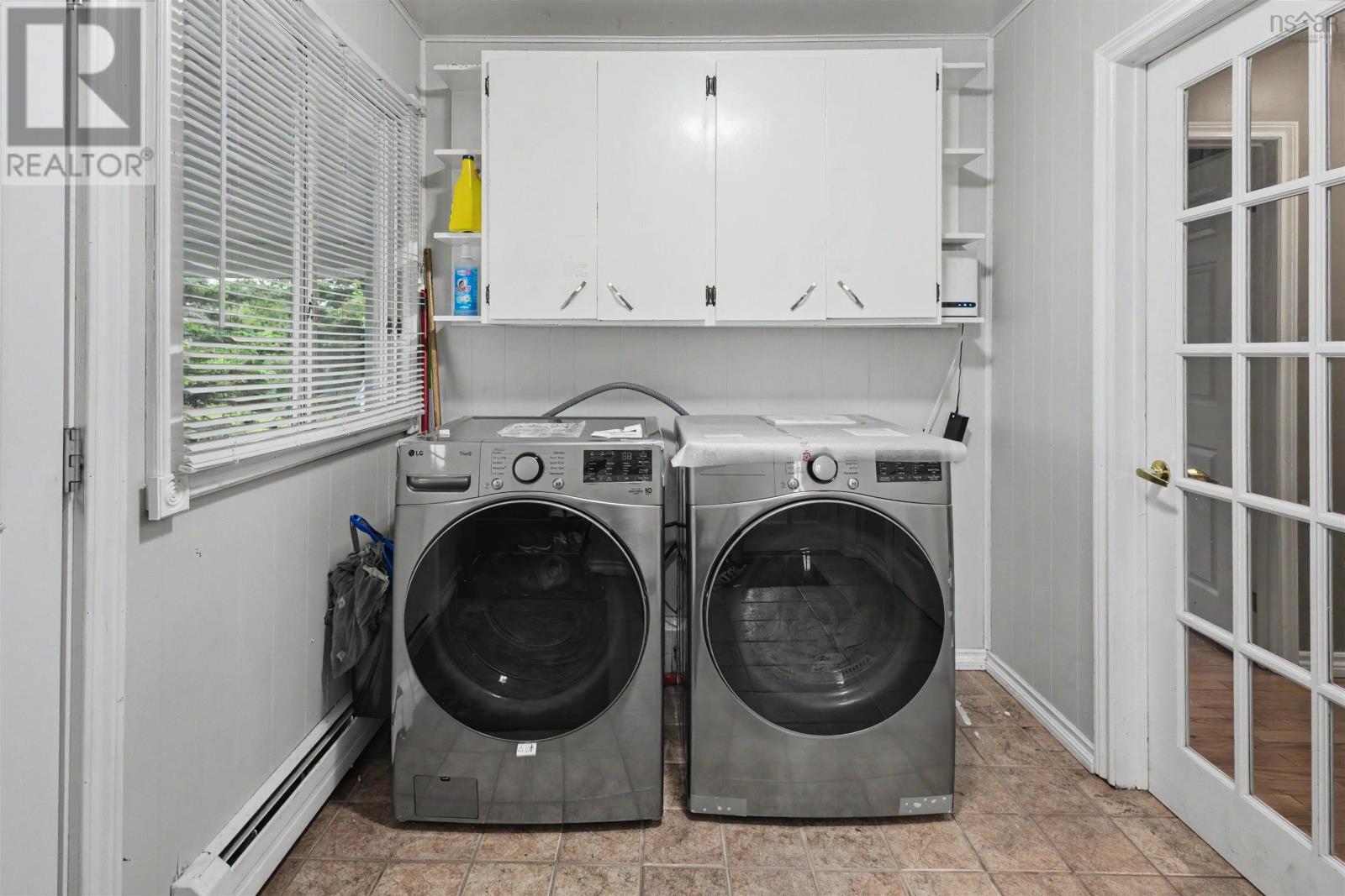 769 Heelan Street Property Photo 23