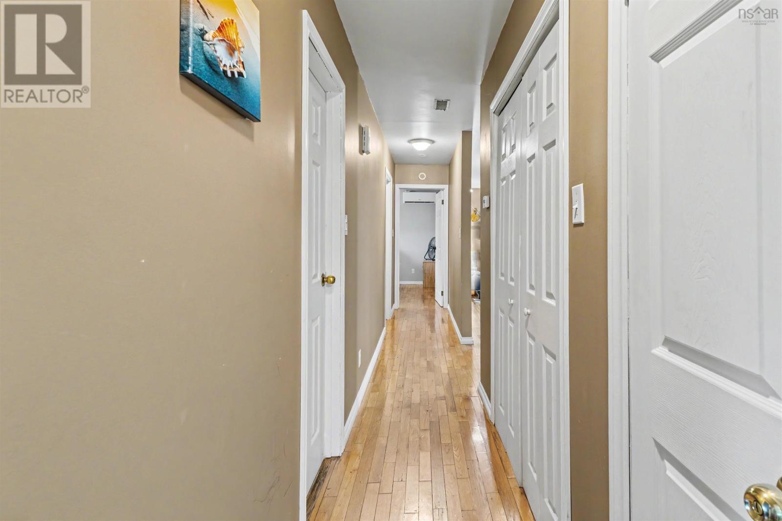 769 Heelan Street Property Photo 33