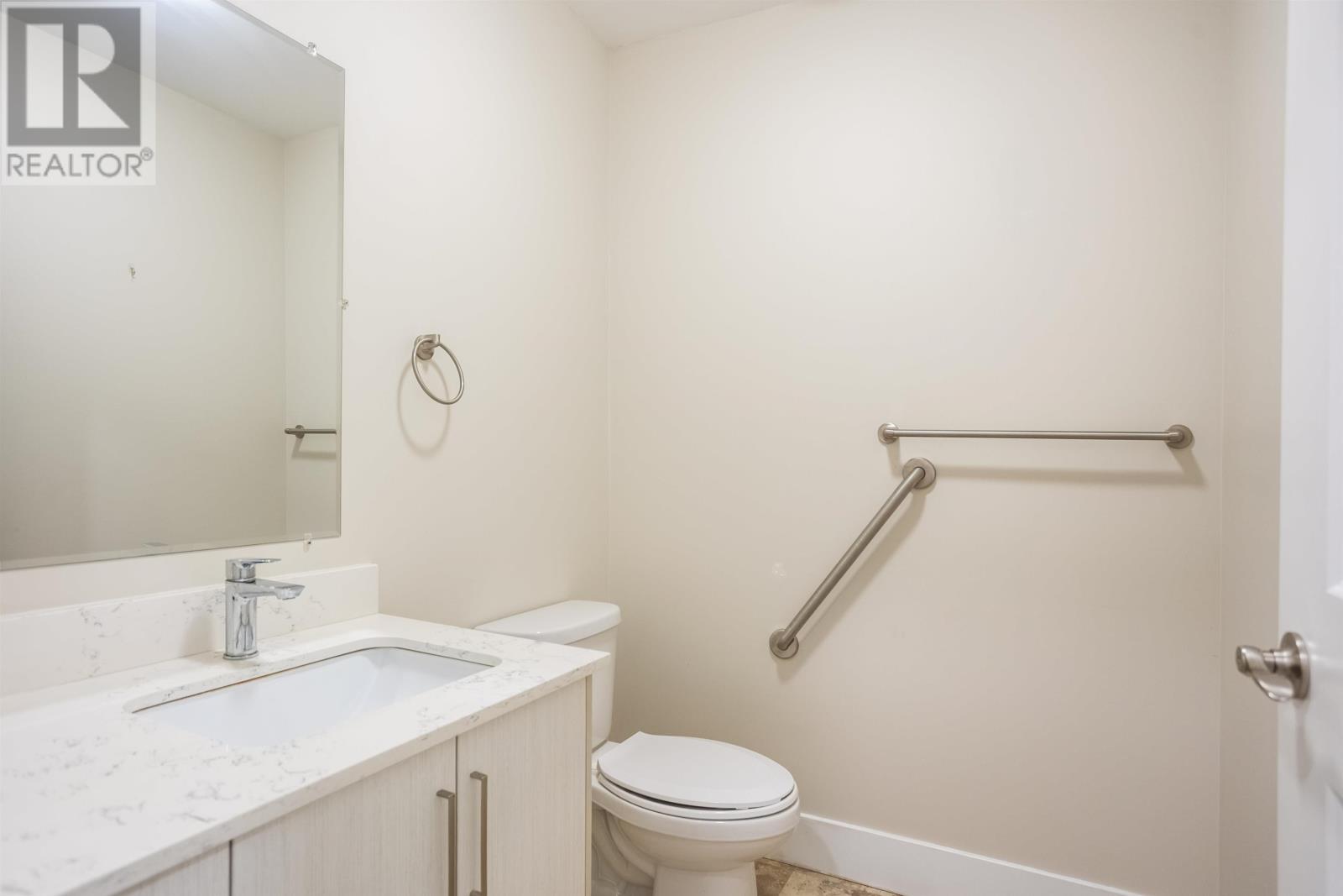 105 29 Stratford Road Property Photo 17