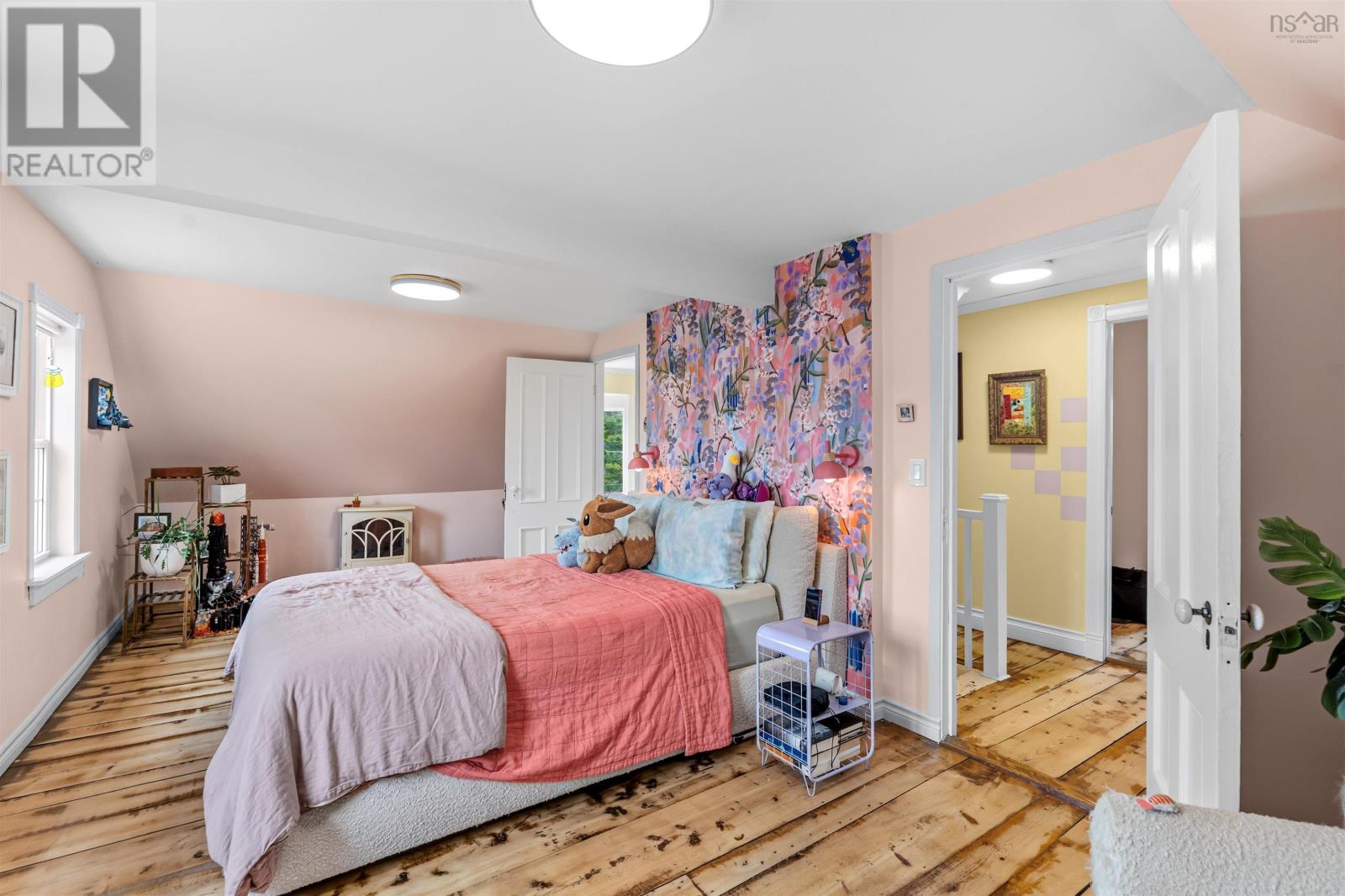 1127 Feltzen South Road Property Photo 32